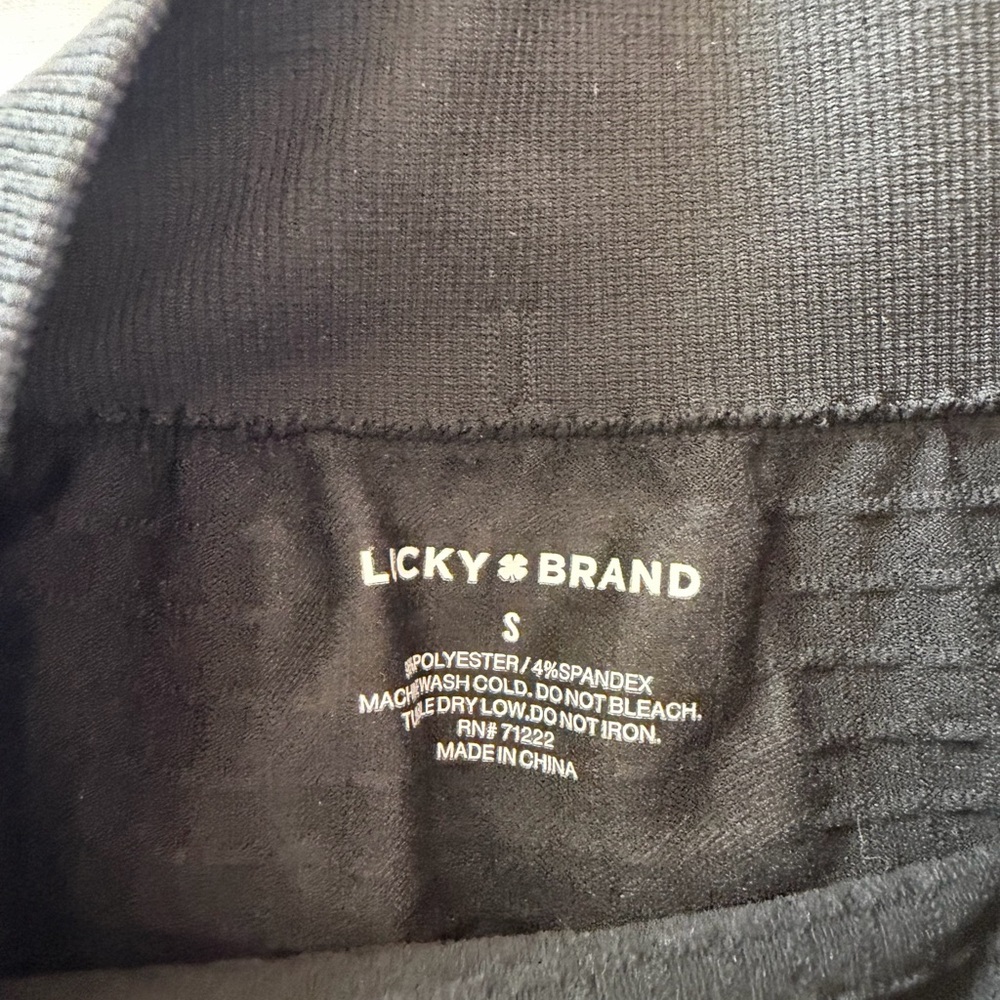 Lucky Brand Black Quilted-Texture Kids Leggings - Picture 2 of 4